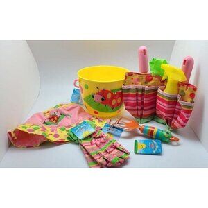 Pretty in Pink Gardening Gift Set New Melissa & Doug Tools, Gloves, Bucket, Hat